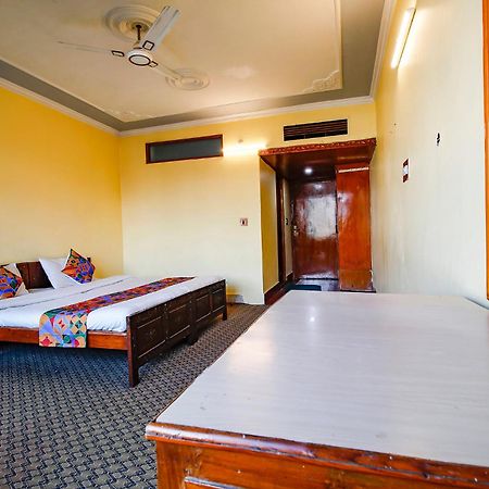 Fabhotel Kashmir Hilltown Durgjan Exterior photo