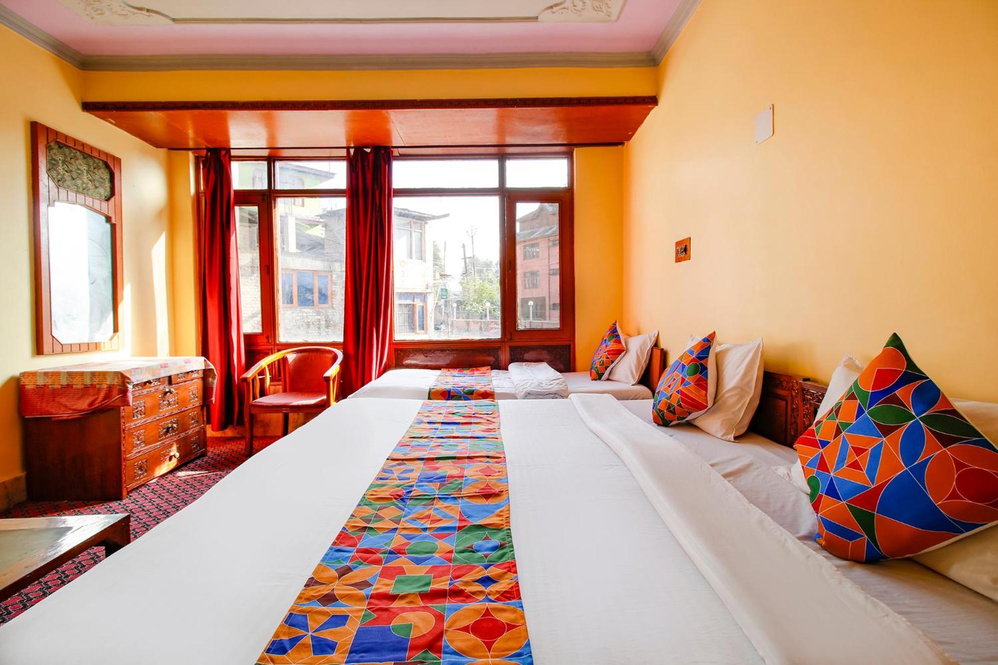 Fabhotel Kashmir Hilltown Durgjan Exterior photo